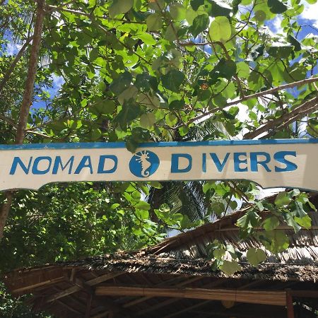 Nomad Divers Bangka Likupang Esterno foto