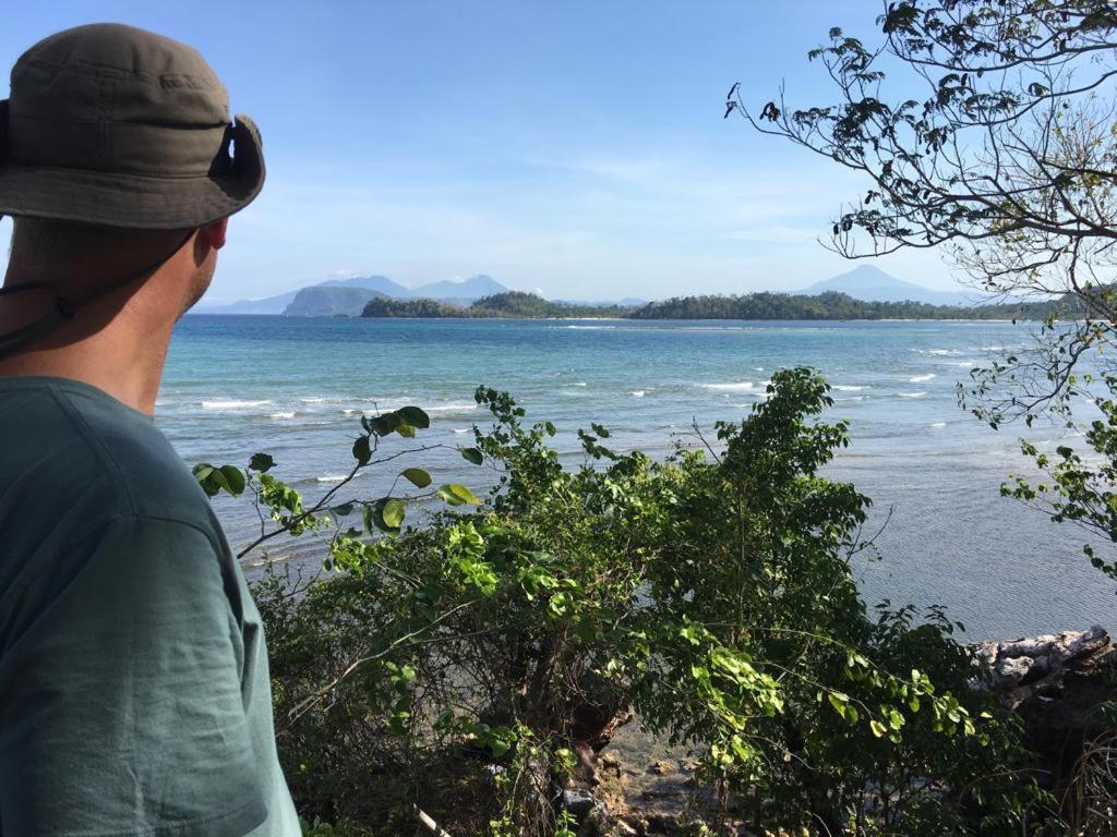 Nomad Divers Bangka Likupang Esterno foto