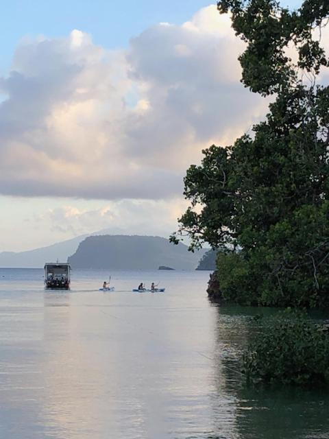 Nomad Divers Bangka Likupang Esterno foto